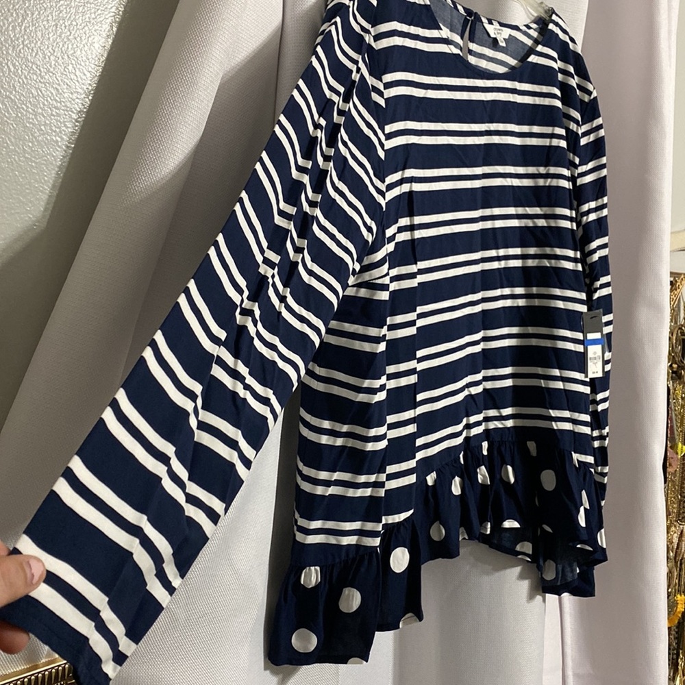NWT Crown & Ivy Navy and White Top Size XL - Picture 4 of 7
